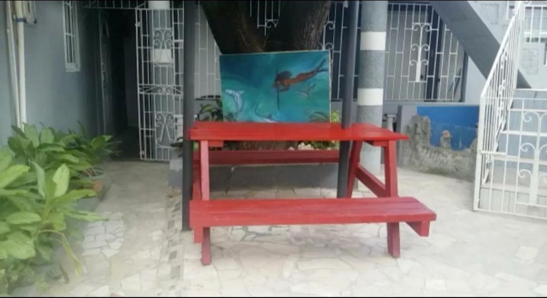 Bed and Breakfast Blue Royalty Portmore Exteriér fotografie
